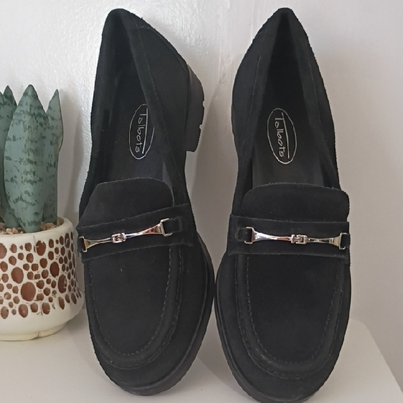 Talbots Black Suede Loafers with Silver Hardware Size 7.5 - Picture 6 of 10